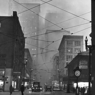 Illustration for article titled Before environmental regulations, Pittsburgh looked like the capital of Hell